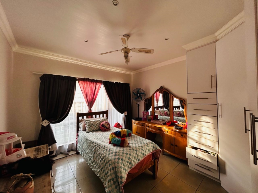 4 Bedroom Property for Sale in Vaalpark Free State